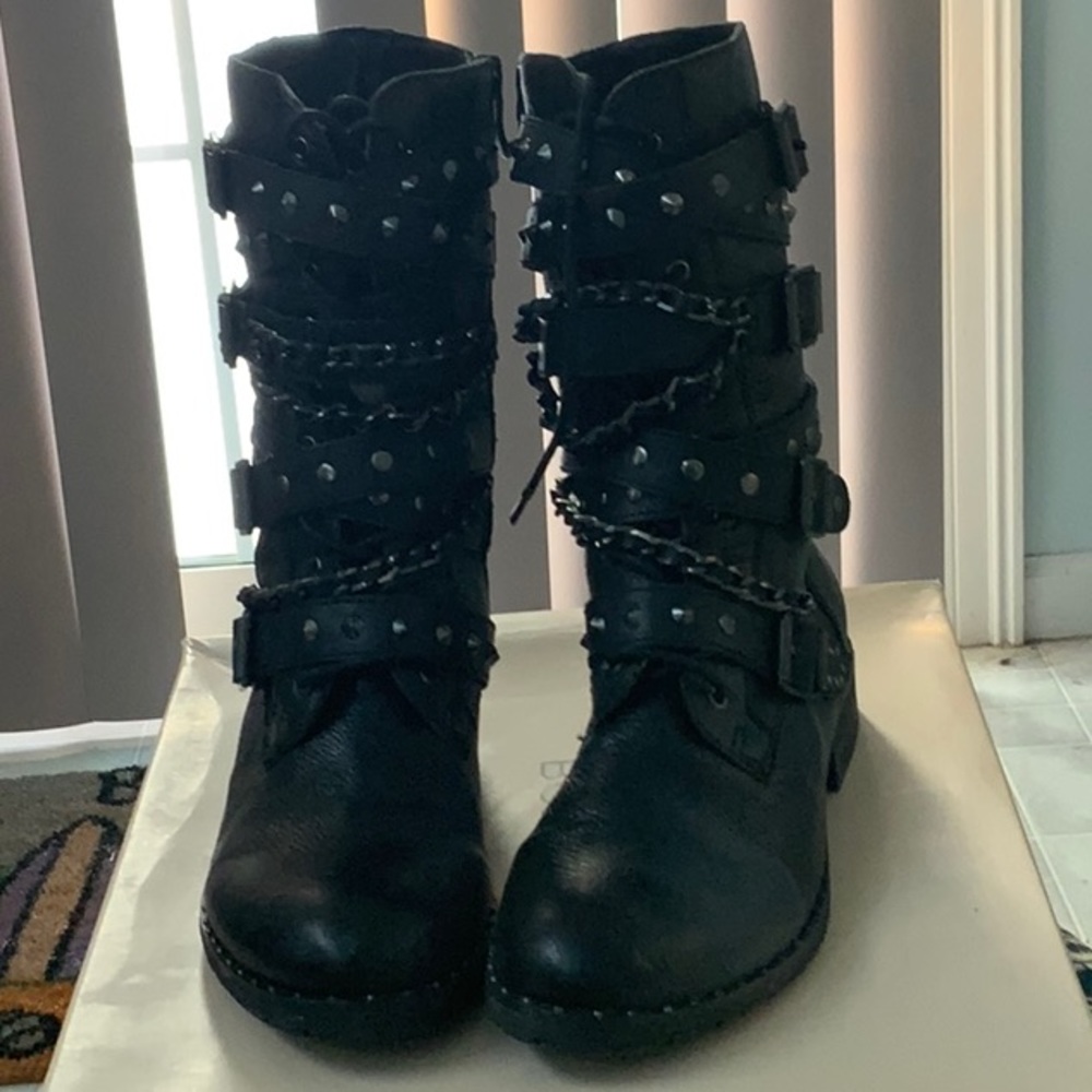 Moto boots